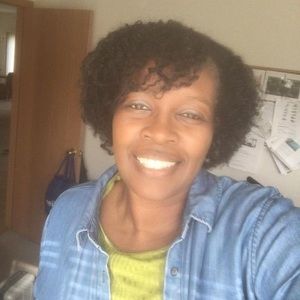 Meet your Posher, Latina